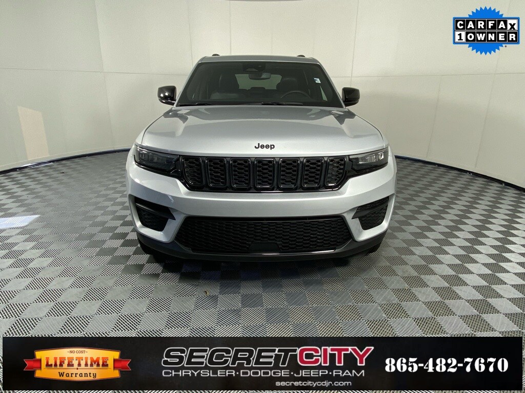 Used 2024 Jeep Grand Cherokee Altitude X SUV