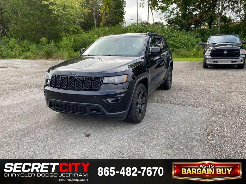 Used 2018 Jeep Grand Cherokee Laredo SUV