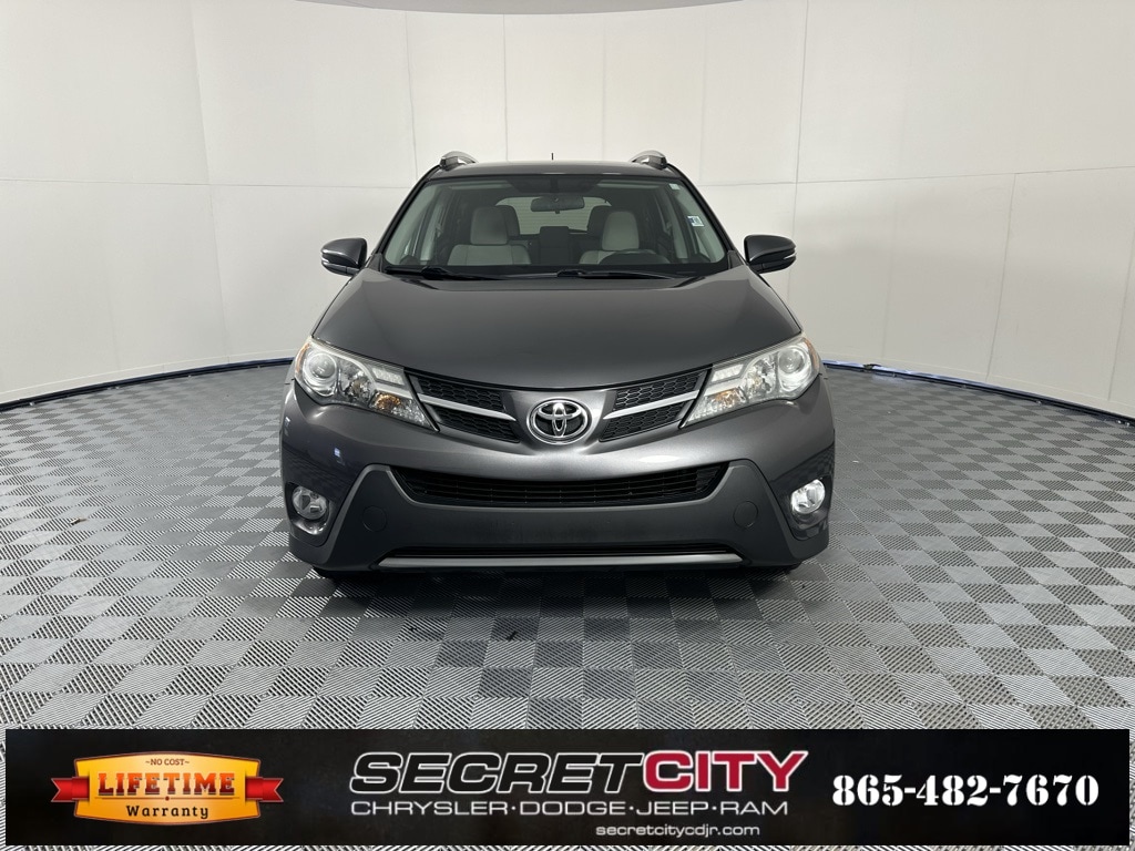 Used 2015 Toyota RAV4 XLE with VIN 2T3WFREV8FW192130 for sale in Oak Ridge, TN