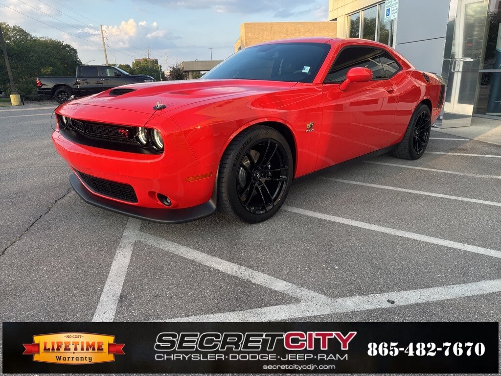 2019 Dodge Challenger R/T Scat Pack photo 2