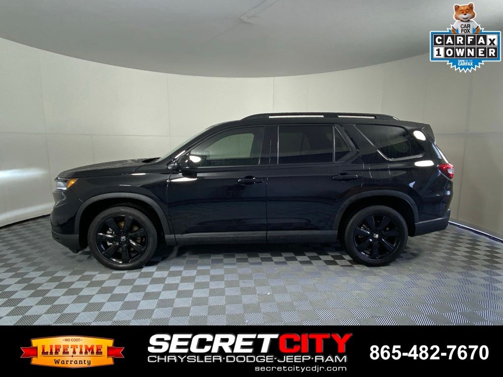 Used 2025 Honda Pilot Black Edition SUV