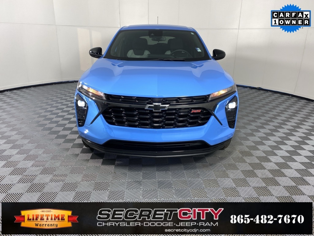 Used 2024 Chevrolet Trax 1RS SUV