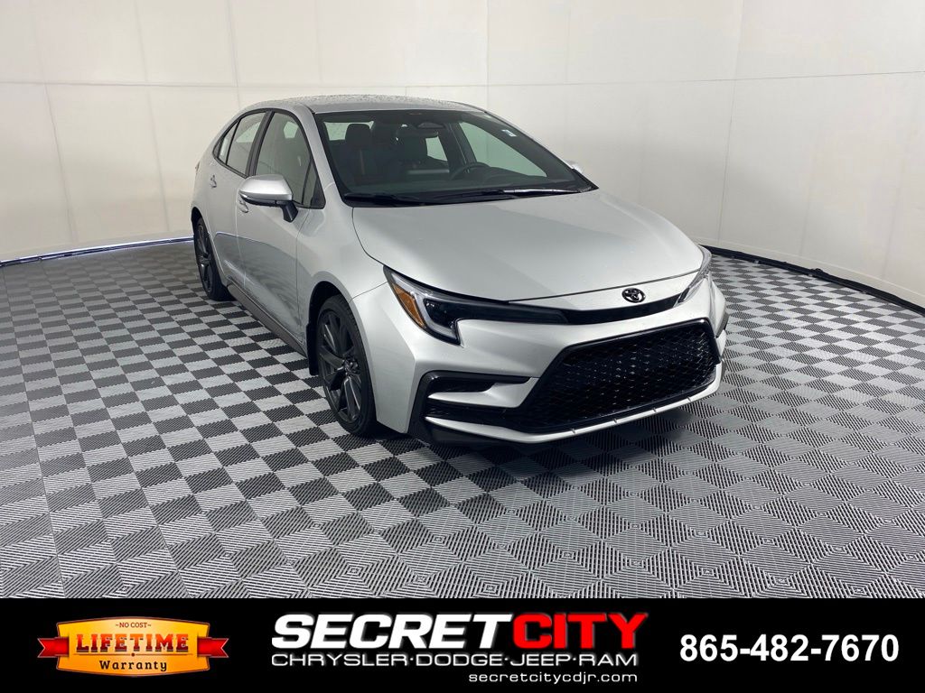 Used 2025 Toyota Corolla SE