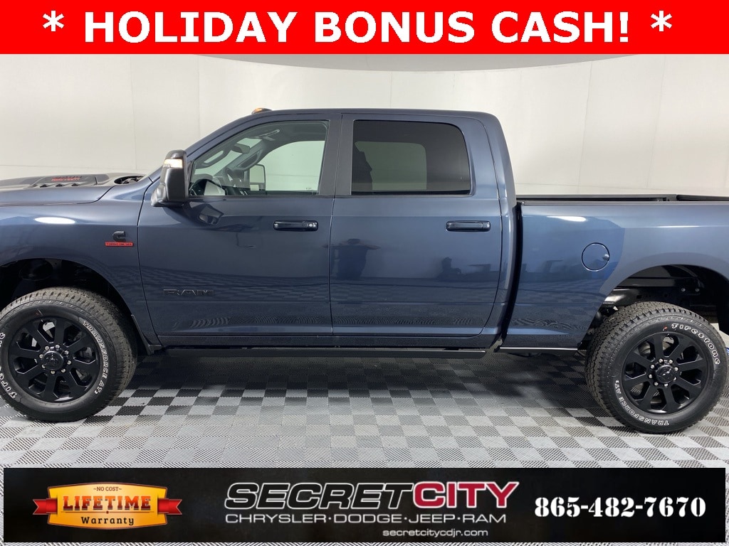 New 2025 Ram 2500 LARAMIE CREW CAB 4X4 6'4 BOX Pickup