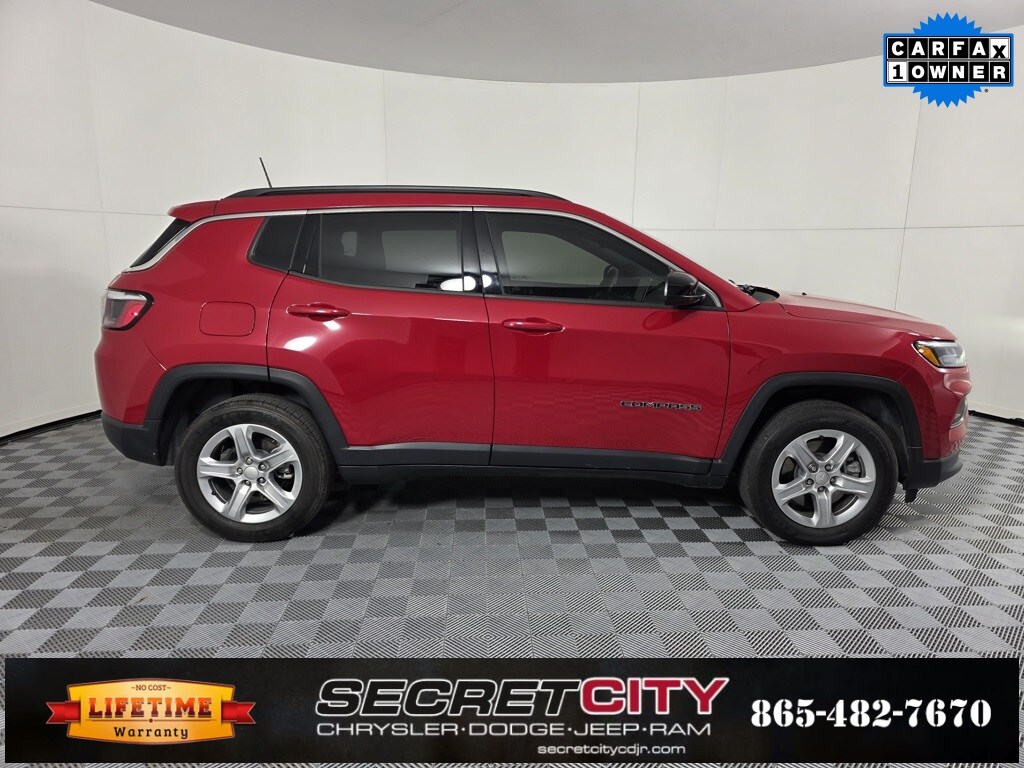 Used 2023 Jeep Compass Latitude SUV