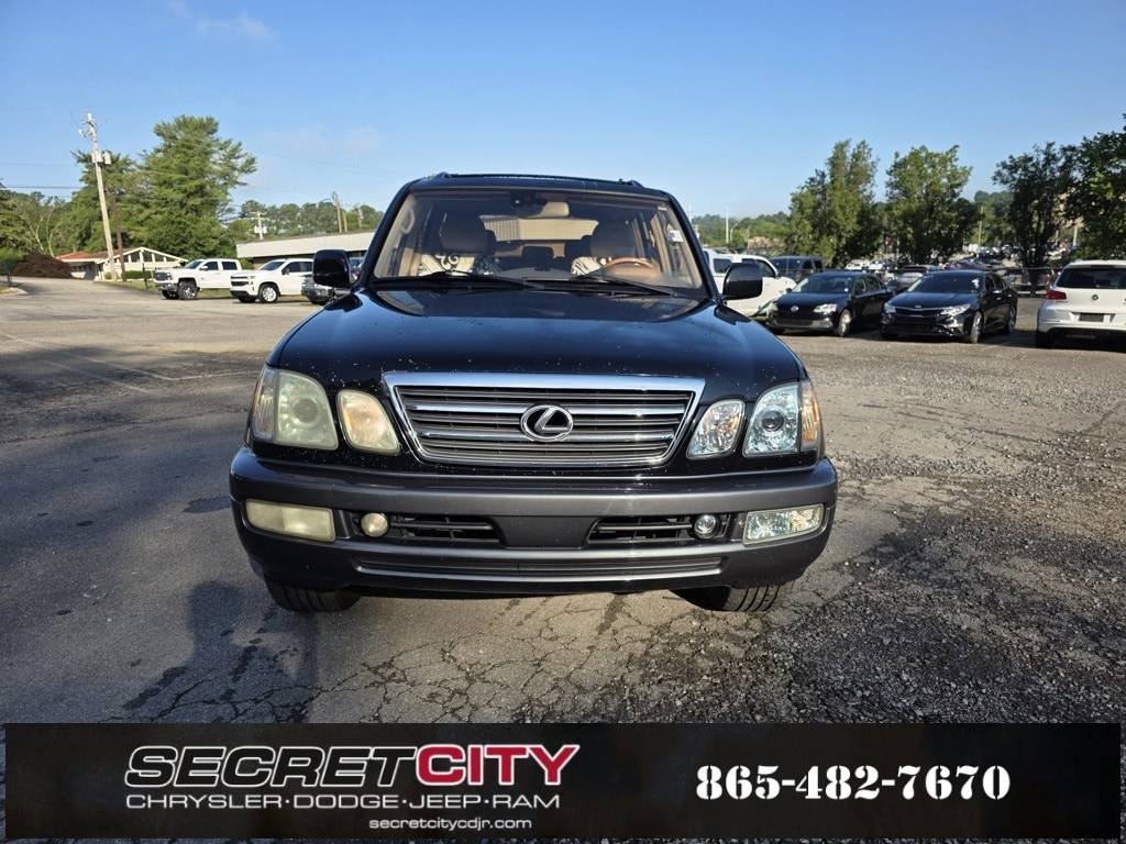 Used 2003 Lexus LX 470 with VIN JTJHT00W433530633 for sale in Oak Ridge, TN