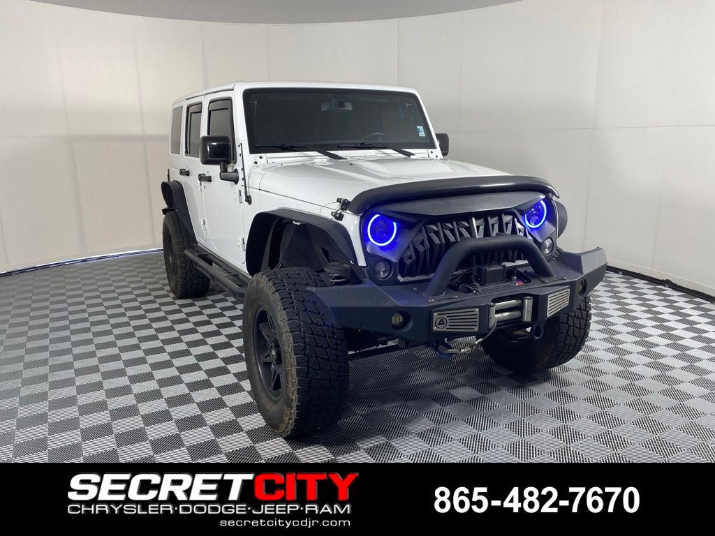 2015 Jeep Wrangler Altitude's photo