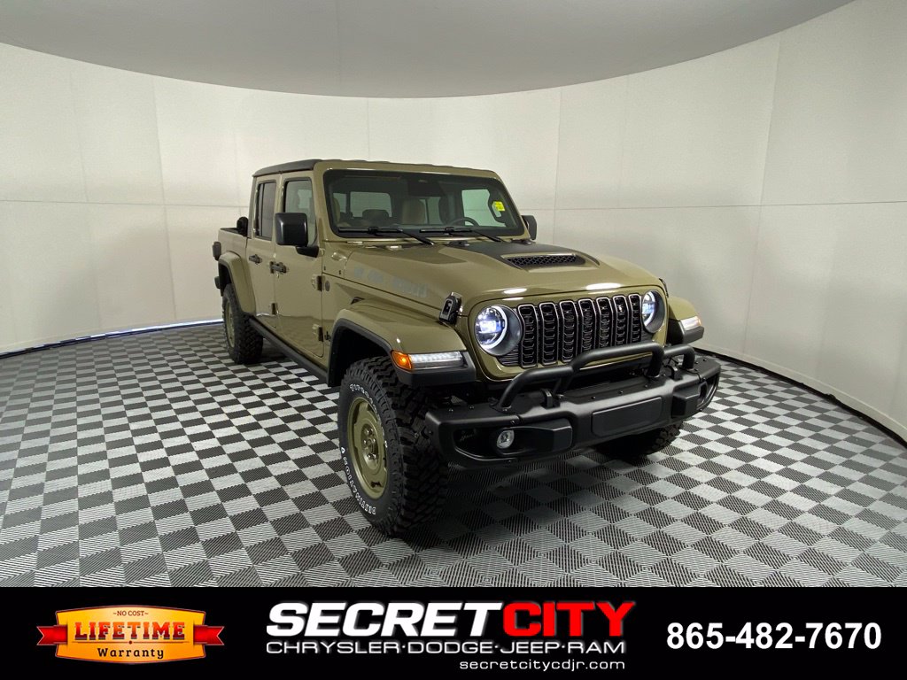 2026 Jeep Gladiator Pickup 