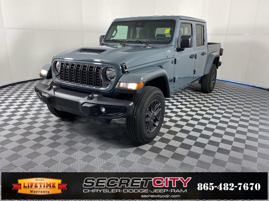 New 2025 Jeep Gladiator SPORT S 4X4 Pickup
