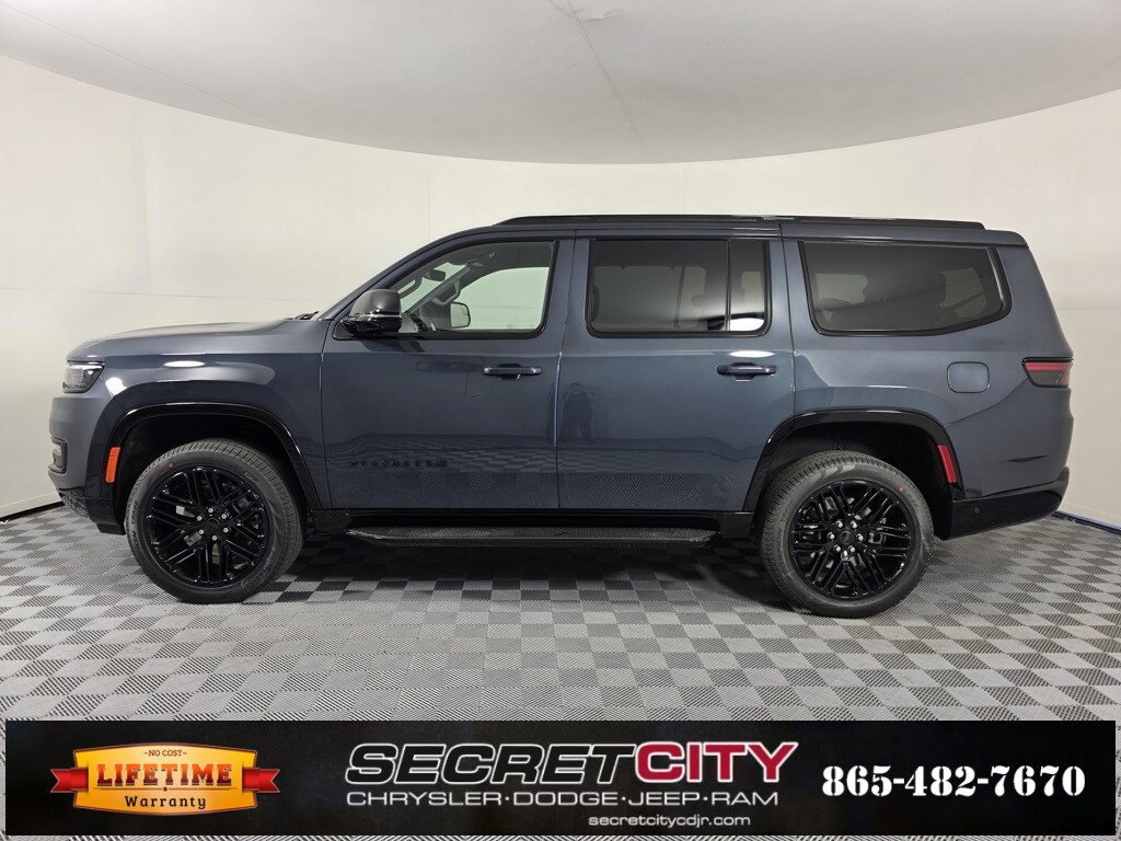 2025 Jeep Wagoneer Carbide photo 4