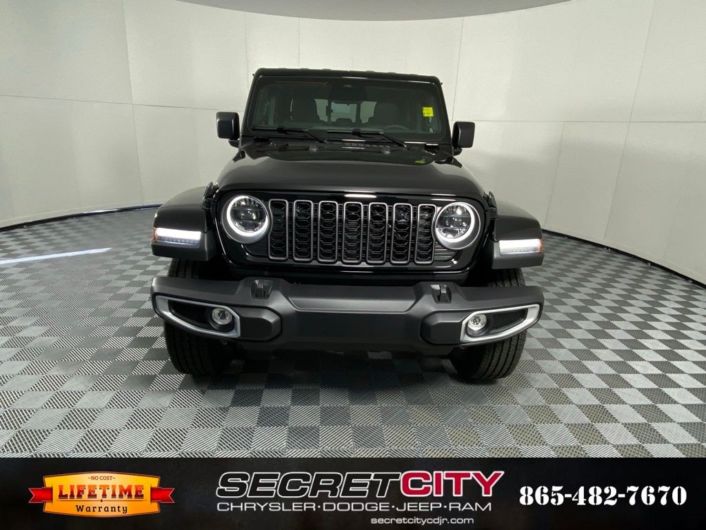 New 2026 Jeep Gladiator SAHARA 4X4 Pickup