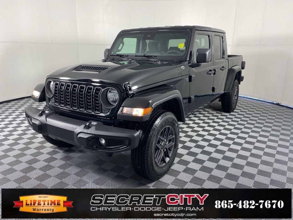 New 2025 Jeep Gladiator SPORT S 4X4 Pickup