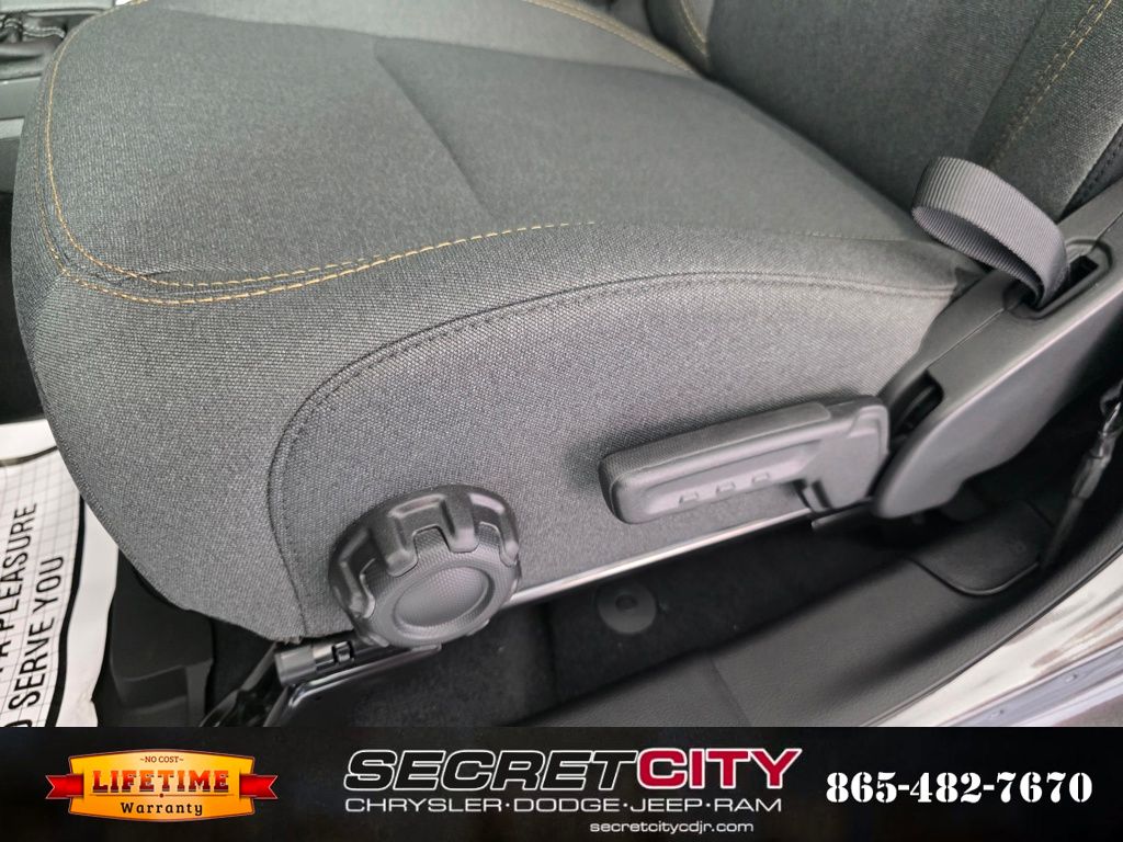 2025 Jeep Gladiator Sport S - Photo 14