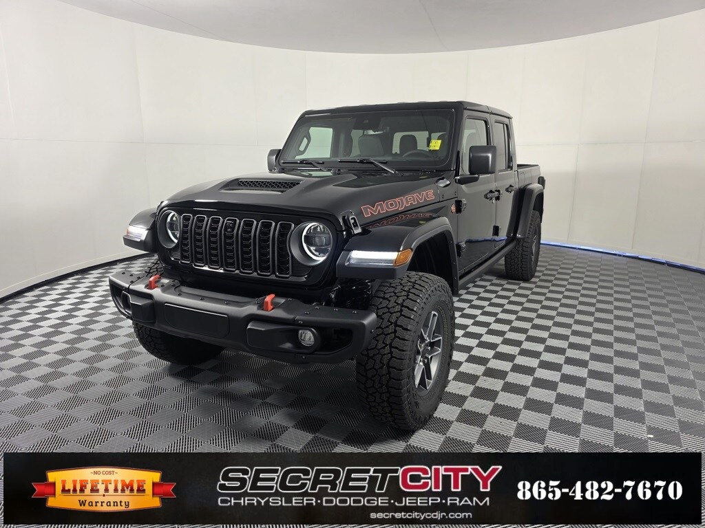 2025 Jeep Gladiator Mojave photo 3