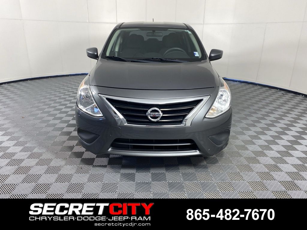 Used 2018 Nissan Versa Sedan S with VIN 3N1CN7AP7JL819940 for sale in Oak Ridge, TN