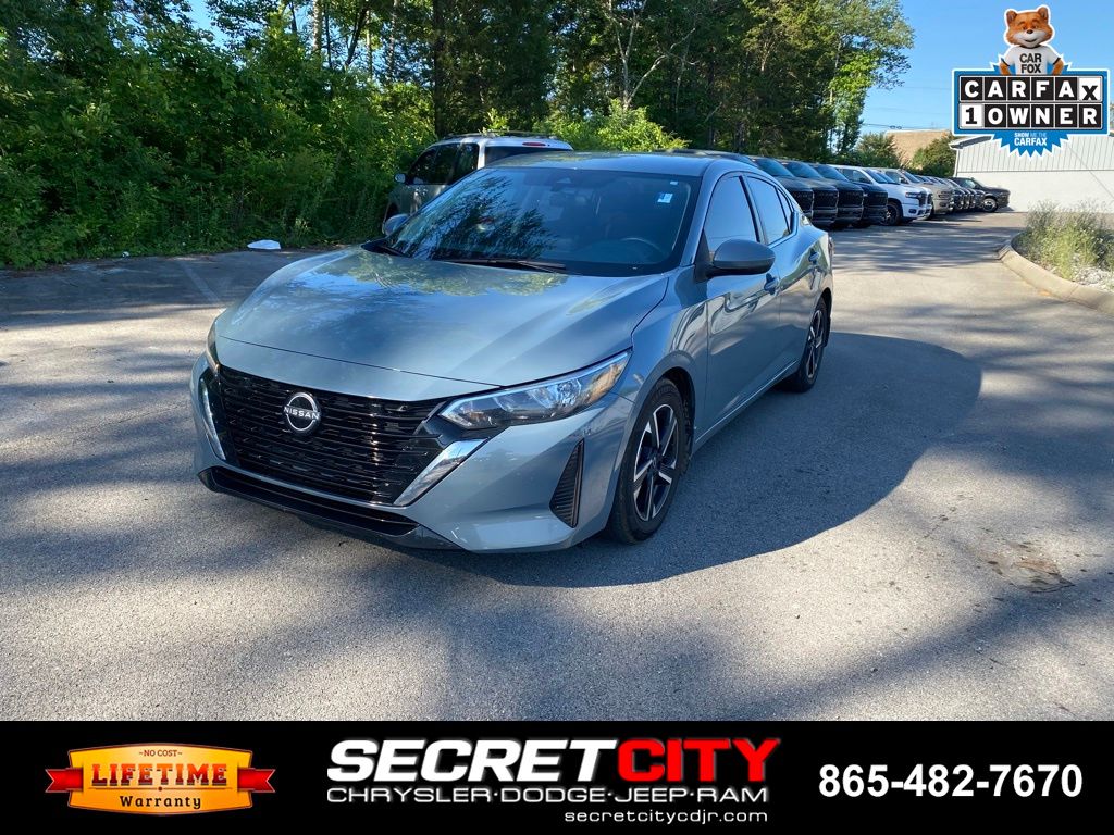 2025 Nissan Sentra SV CVT's photo