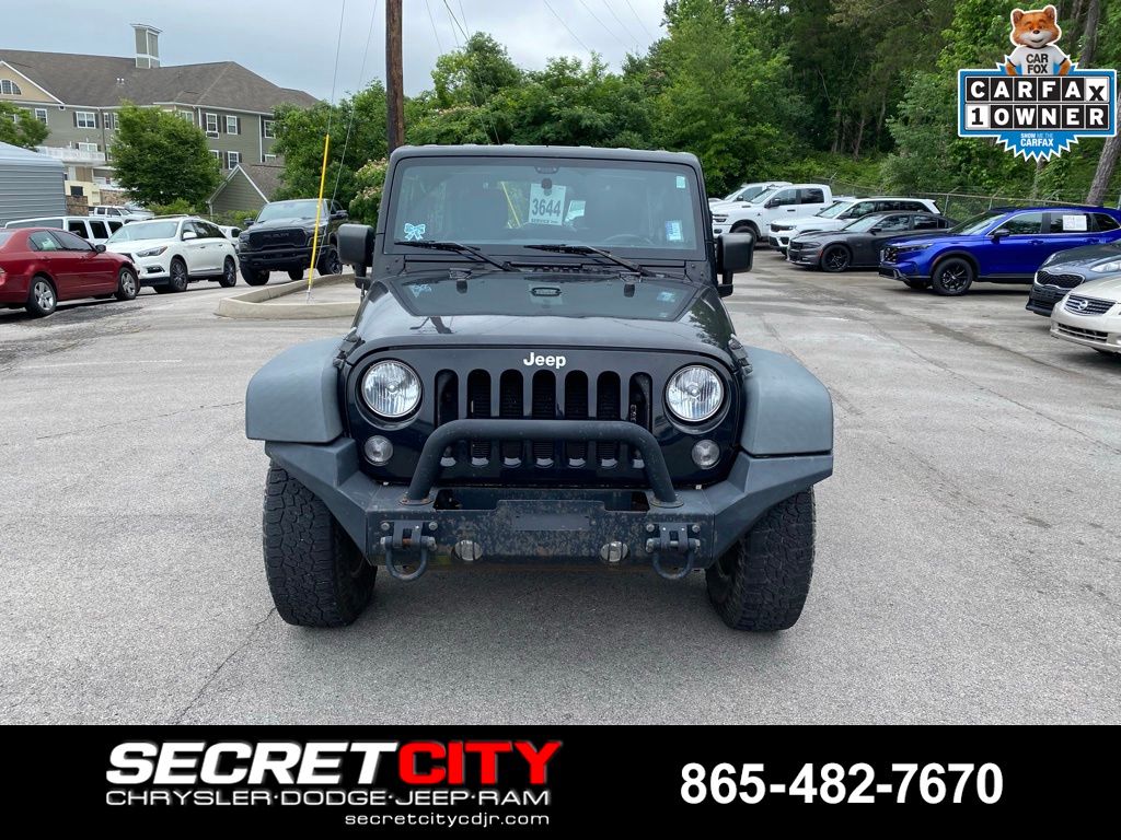 Used 2016 Jeep Wrangler Unlimited Sport with VIN 1C4BJWDG4GL119548 for sale in Oak Ridge, TN