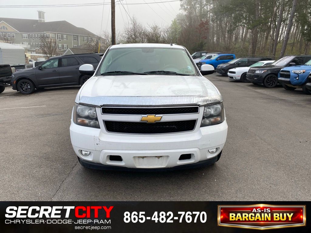 Used 2013 Chevrolet Suburban LT with VIN 1GNSCJE08DR102704 for sale in Oak Ridge, TN