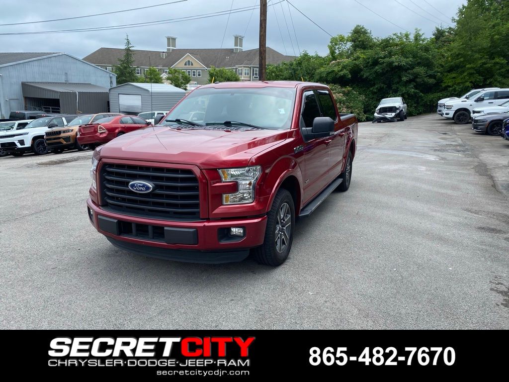 2015 Ford F-150 XLT SuperCrew 145-in's photo