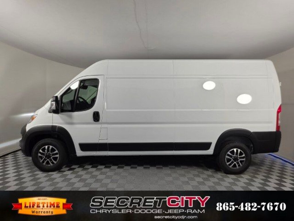 New 2027 Ram ProMaster Cargo Van SLT Cargo Van