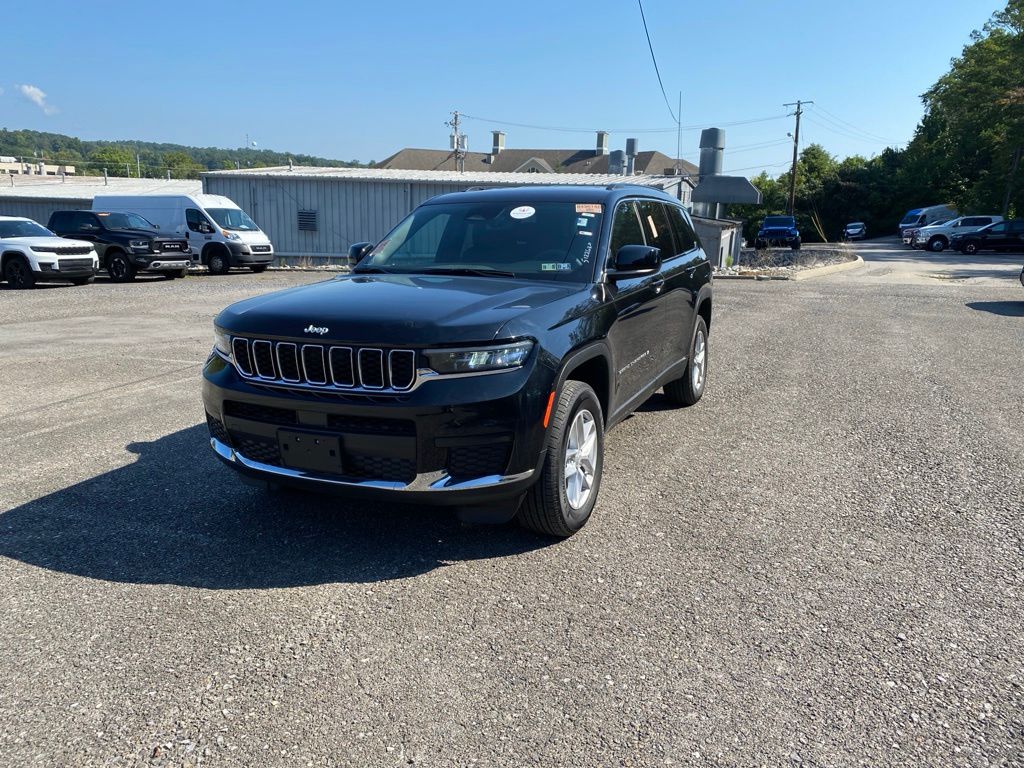 2024 Jeep Grand Cherokee L Laredo