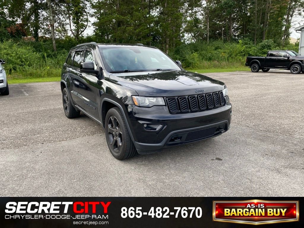 Used 2018 Jeep Grand Cherokee Laredo SUV