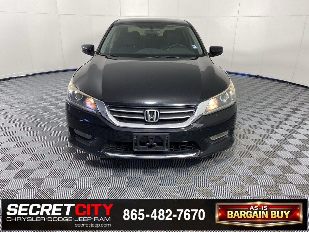 Used 2015 Honda Accord Sport with VIN 1HGCR2F50FA138322 for sale in Oak Ridge, TN