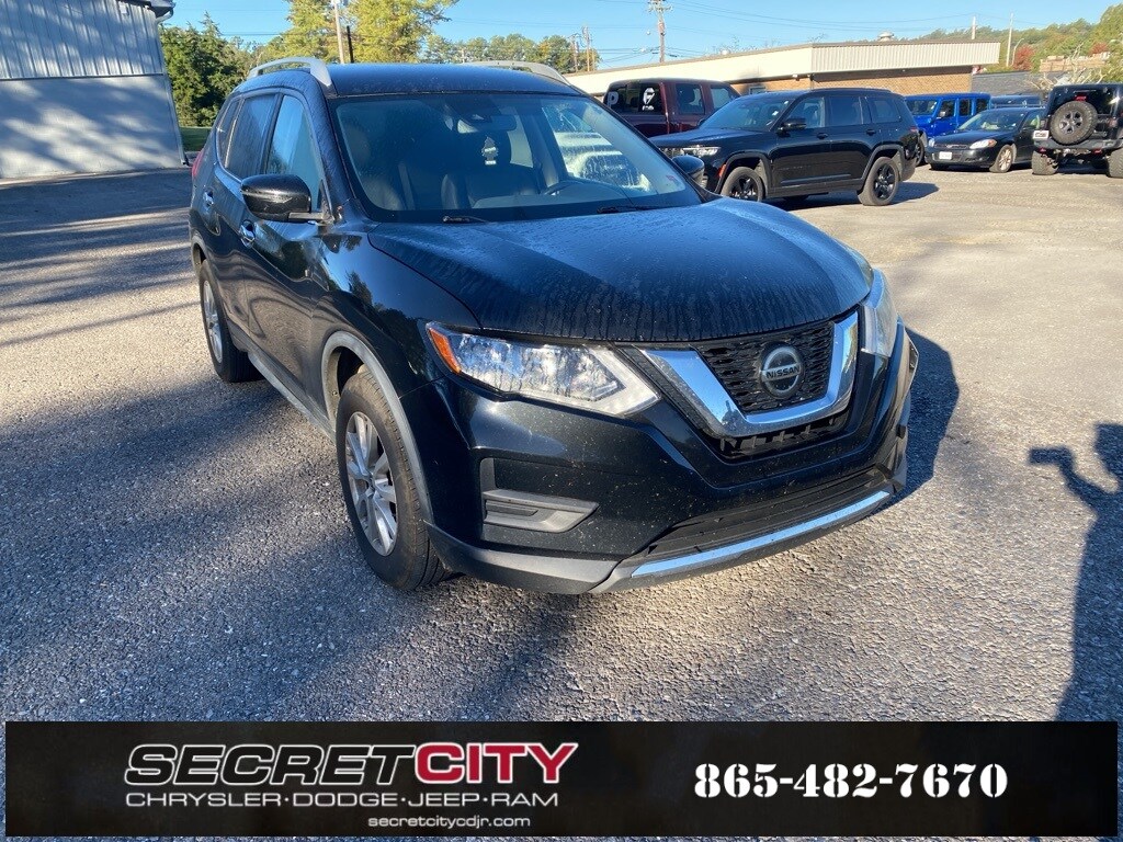 2019 Nissan Rogue S photo 3