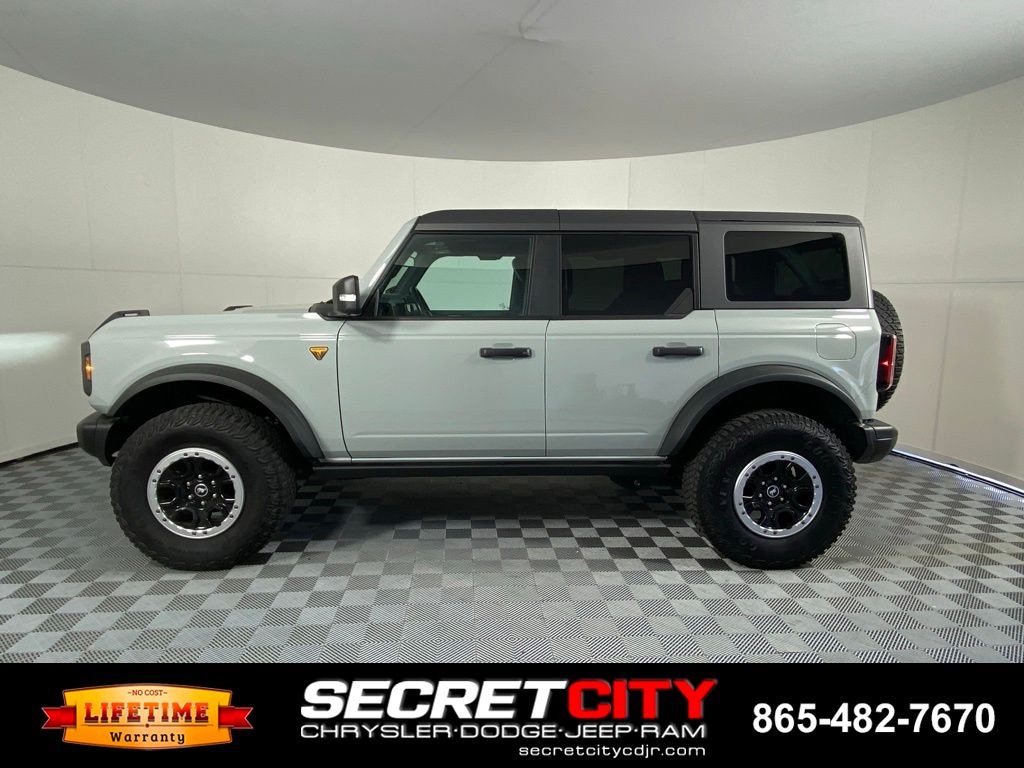 Used 2022 Ford Bronco Badlands SUV