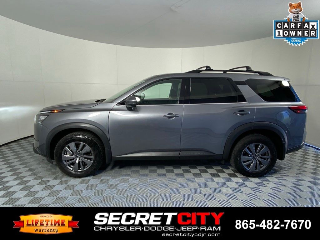 Used 2024 Nissan Pathfinder SV SUV