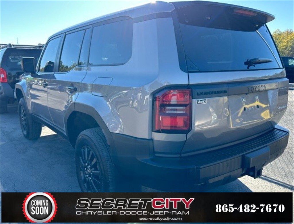 2025 Toyota Land Cruiser Base photo 4