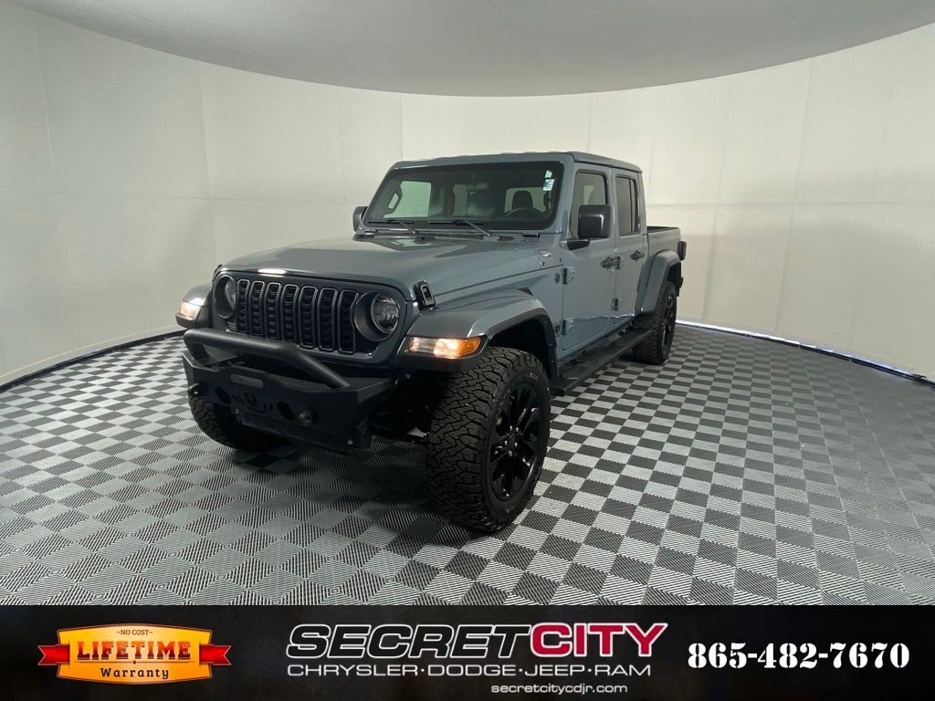 Used 2024 Jeep Gladiator Nighthawk Truck