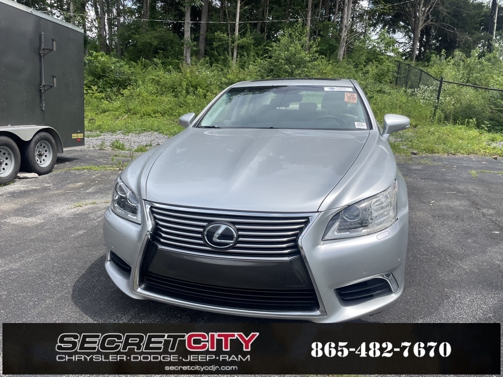 Used 2015 Lexus LS Base with VIN JTHCL5EF2F5025247 for sale in Oak Ridge, TN
