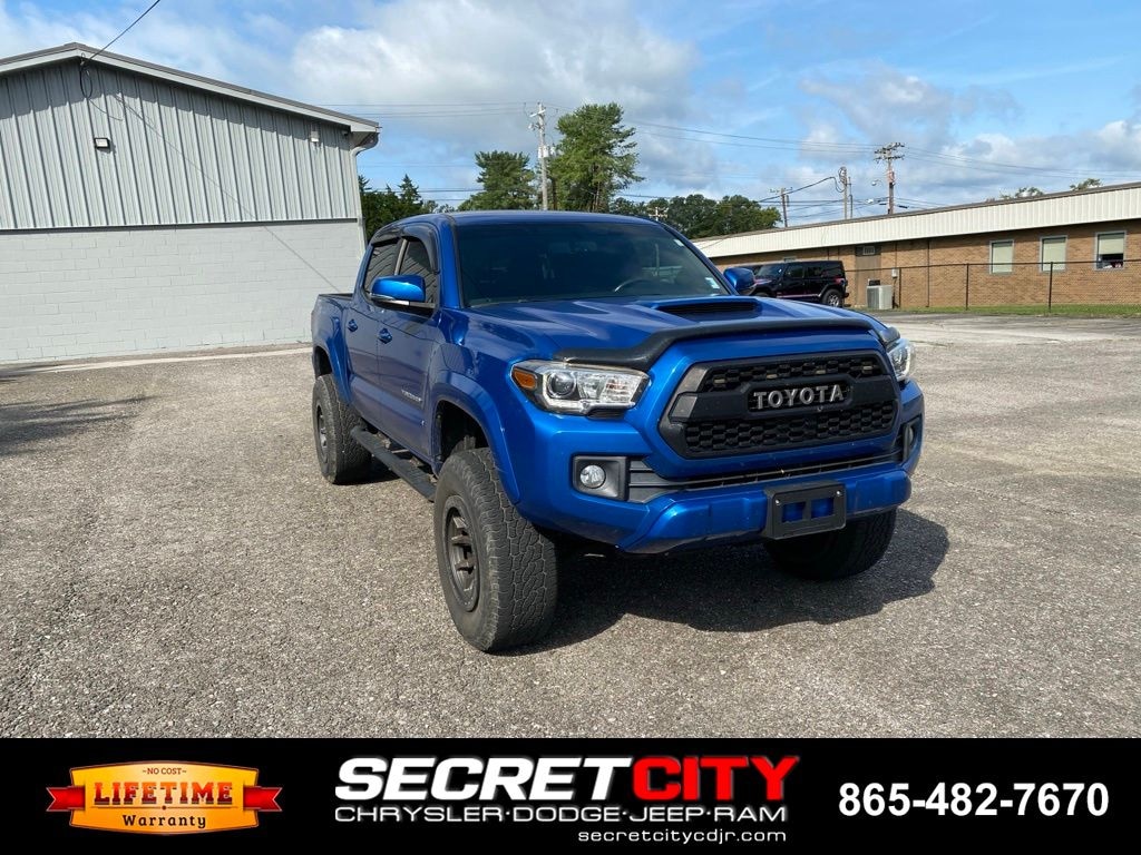 Used 2017 Toyota Tacoma TRD Sport Truck