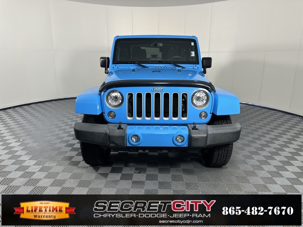 Used 2018 Jeep Wrangler JK Sahara with VIN 1C4AJWBG5JL865402 for sale in Oak Ridge, TN