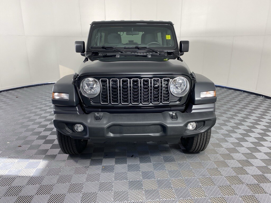 2026 Jeep Wrangler Willys photo 2