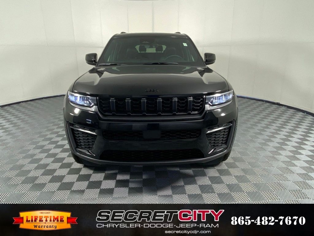 New 2026 Jeep Grand Cherokee L LAREDO ALTITUDE 4X4 Sport Utility