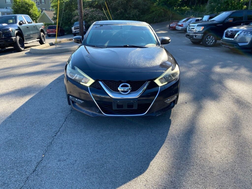 Used 2017 Nissan Maxima 3.5 SL Sedan