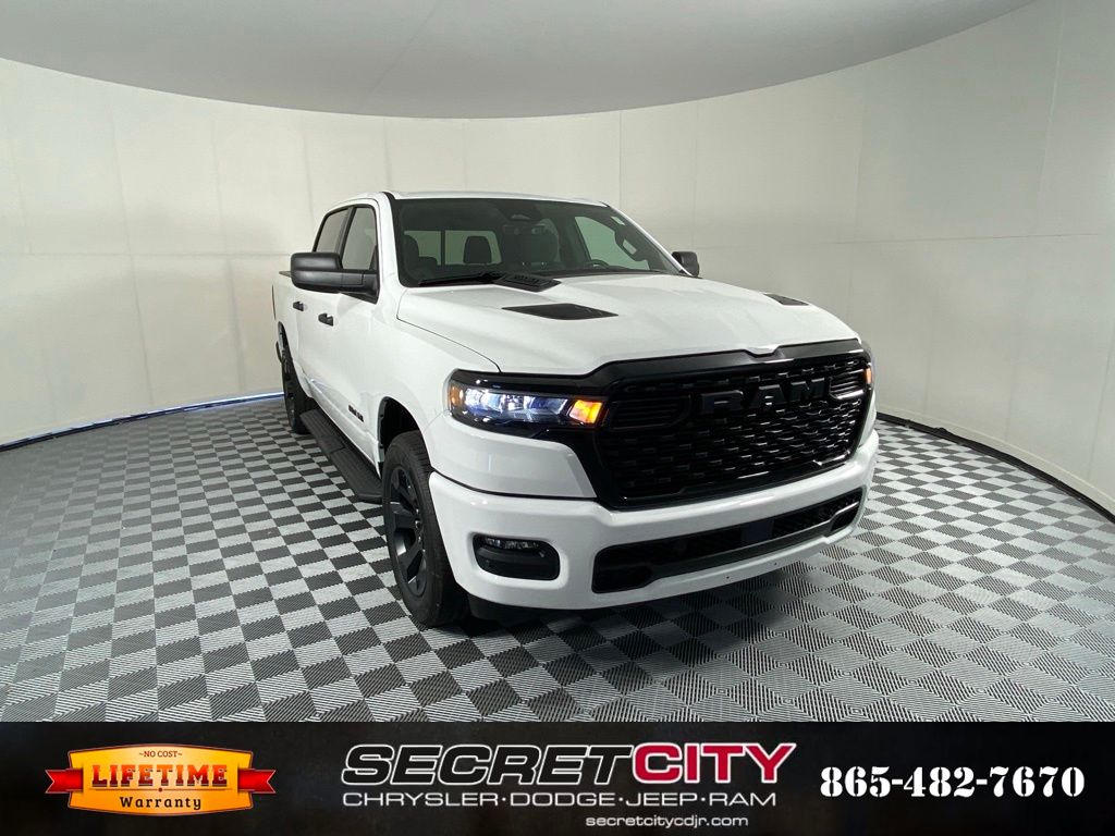 New 2026 Ram 1500 EXPRESS CREW CAB 4X4 5'7 BOX
