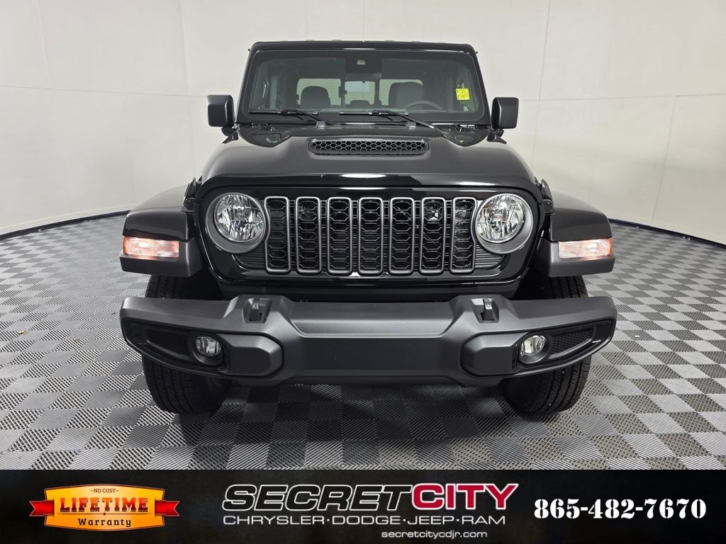 New 2025 Jeep Gladiator SPORT S 4X4 Pickup