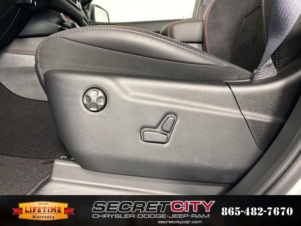 2026 Dodge Durango GT Plus - Photo 14