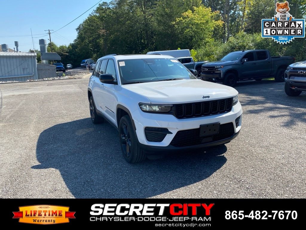 Used 2023 Jeep Grand Cherokee Altitude X SUV