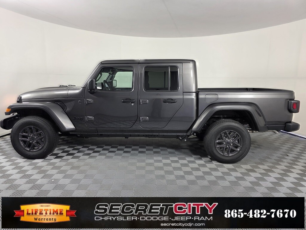 2025 Jeep Gladiator Sport S photo 4