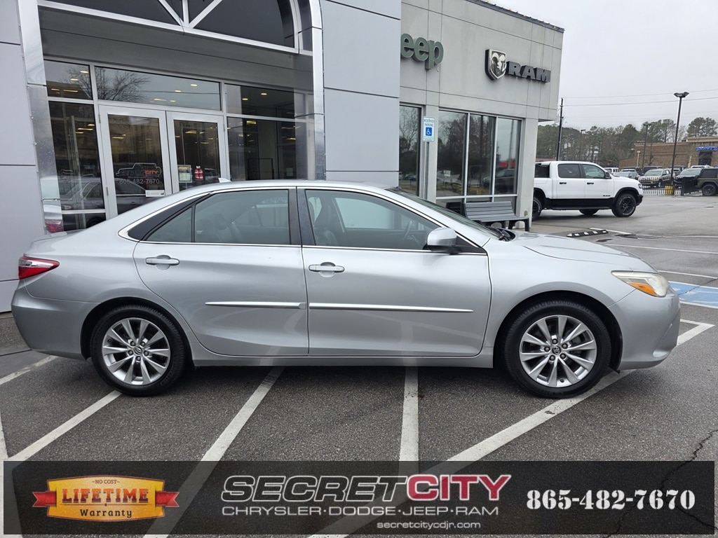 Used 2016 Toyota Camry XSE V6 Sedan