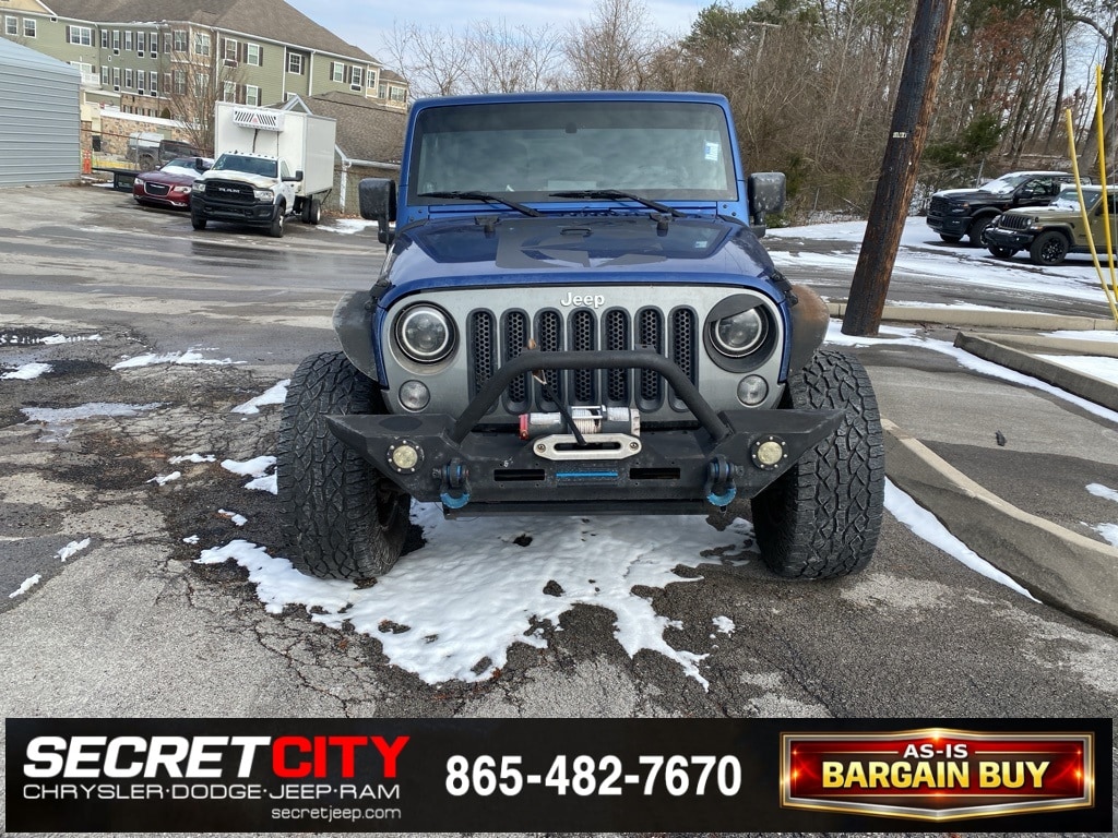 Used 2010 Jeep Wrangler Unlimited Sport with VIN 1J4BA3H12AL204149 for sale in Oak Ridge, TN