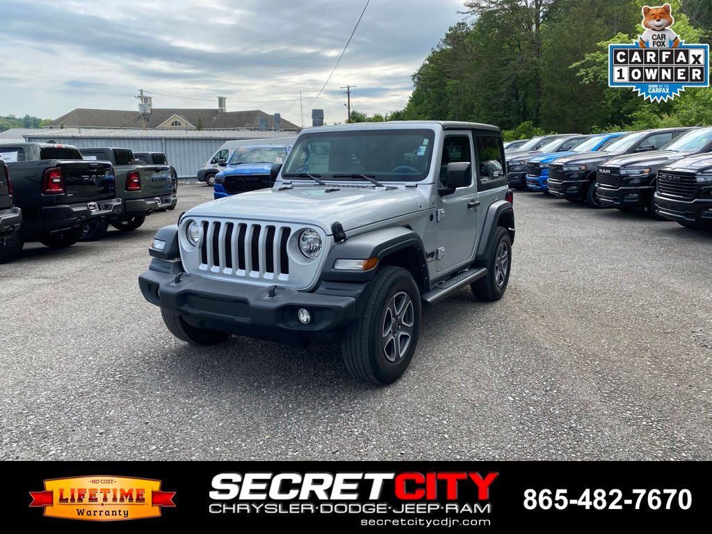 2023 Jeep Wrangler Sport S's photo