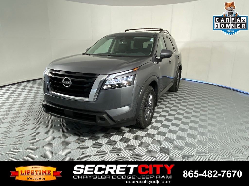 Used 2024 Nissan Pathfinder SV SUV