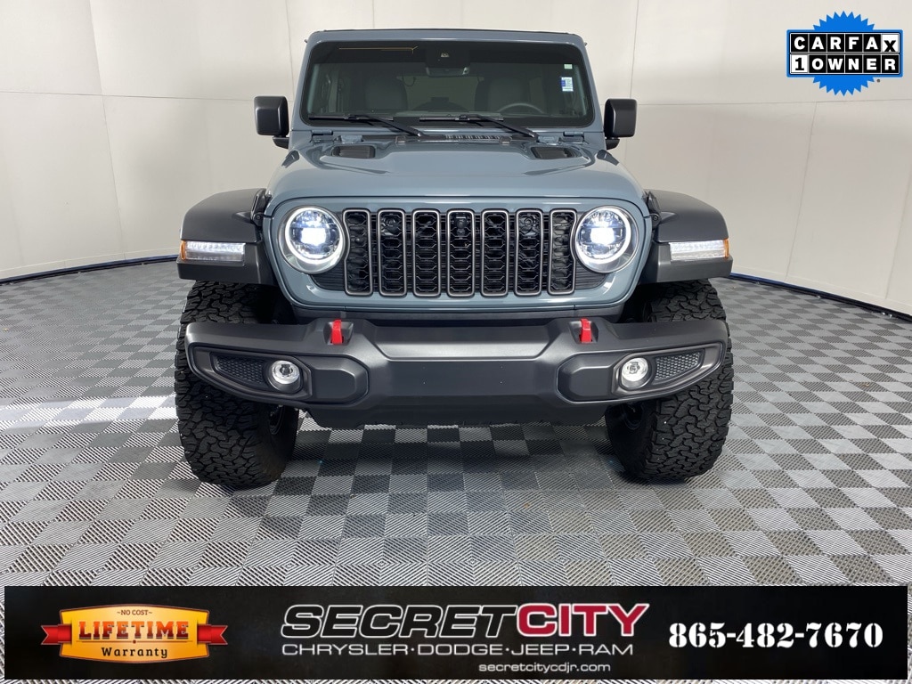 Used 2025 Jeep Wrangler Rubicon SUV