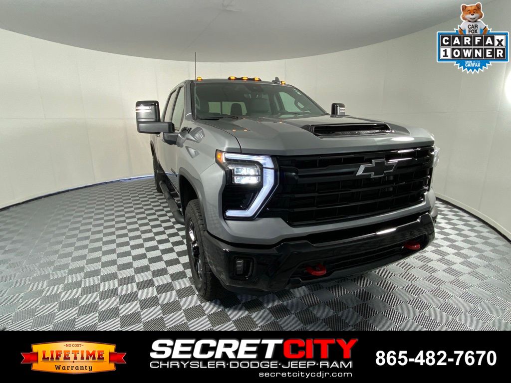 Used 2025 Chevrolet Silverado 2500HD LTZ