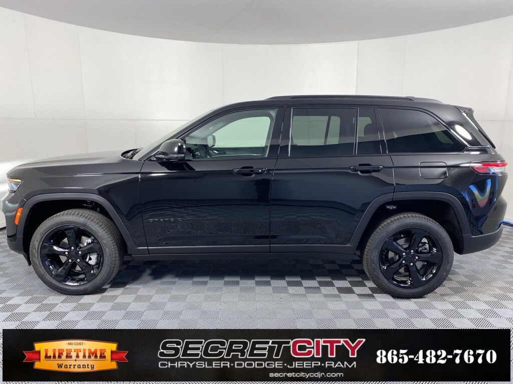 2025 Jeep Grand Cherokee Limited photo 4